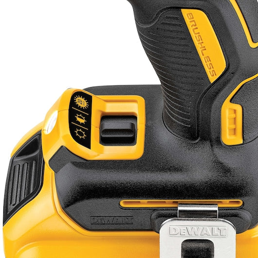 DCD796D2-GB-ثقاب مطرقي مدمج عديم المسفرات 18 فولت، بطاريتان 2.0 أمبير، شاحن وصندوق أدوات
 2